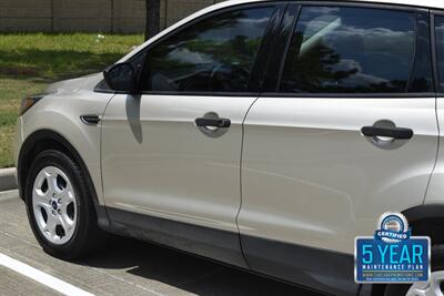 2018 Ford Escape S ALL PWR 88K HWY MILES FRESH TRADE IN NICE   - Photo 17 - Stafford, TX 77477