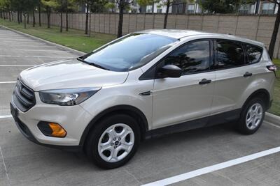 2018 Ford Escape S ALL PWR 88K HWY MILES FRESH TRADE IN NICE   - Photo 5 - Stafford, TX 77477