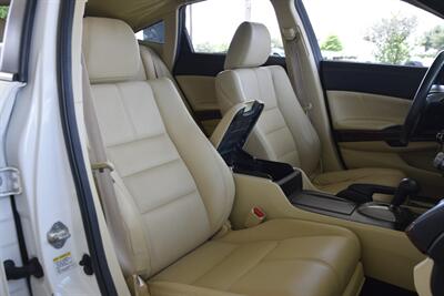 2010 Honda Crosstour EX-L LTHR ROOF HTD SEATS 63K MILES NEW TRADE IN   - Photo 33 - Stafford, TX 77477