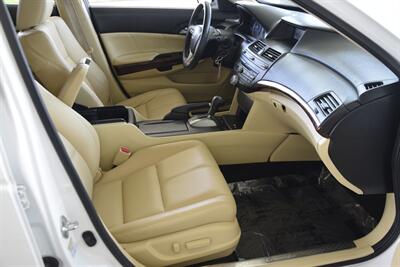 2010 Honda Crosstour EX-L LTHR ROOF HTD SEATS 63K MILES NEW TRADE IN   - Photo 31 - Stafford, TX 77477