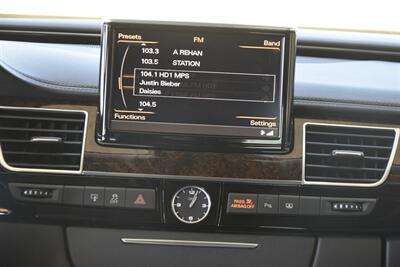 2011 Audi A8 L quattro NAV BK/CAM RECLINE SEAT REAR DVD CLEAN   - Photo 27 - Stafford, TX 77477