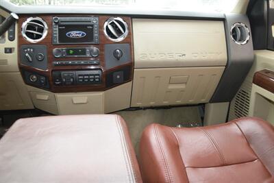 2008 Ford F-450 KING RANCH DIESEL 4X4 DUALLY NAV BK/CAM ROOF CLEAN   - Photo 24 - Stafford, TX 77477