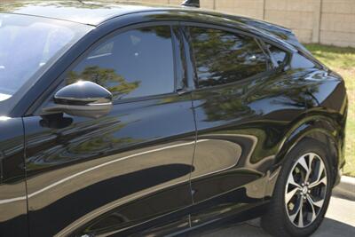 2021 Ford Mustang Premium First Edition   - Photo 9 - Stafford, TX 77477