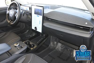 2021 Ford Mustang Premium First Edition   - Photo 29 - Stafford, TX 77477