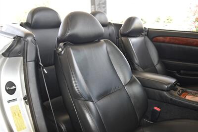 2006 Lexus SC 430   - Photo 21 - Stafford, TX 77477