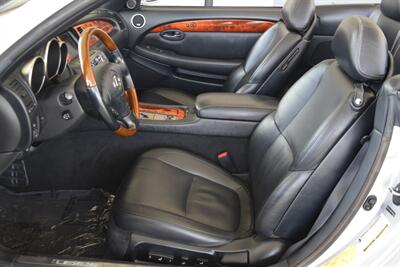 2006 Lexus SC 430   - Photo 17 - Stafford, TX 77477