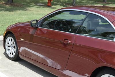 2011 BMW 328i CONVERTIBLE PREM PKG 67K LOW MILES NEW TRADE   - Photo 18 - Stafford, TX 77477
