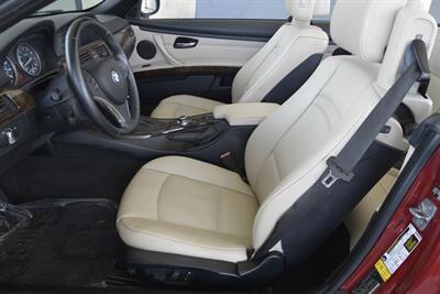 2011 BMW 328i CONVERTIBLE PREM PKG 67K LOW MILES NEW TRADE   - Photo 26 - Stafford, TX 77477