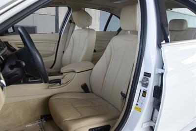 2013 BMW 335i PREM PKG NAV S/ROOF HTD SEATS 50K MILES NICE   - Photo 32 - Stafford, TX 77477