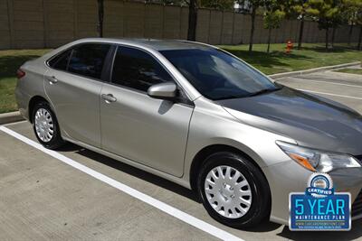2015 Toyota Camry LE 86K LOW MILES FRESH TRADE IN NICE   - Photo 6 - Stafford, TX 77477