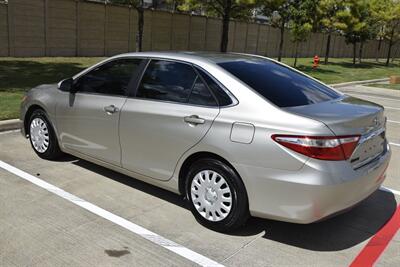 2015 Toyota Camry LE 86K LOW MILES FRESH TRADE IN NICE   - Photo 13 - Stafford, TX 77477