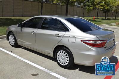 2015 Toyota Camry LE 86K LOW MILES FRESH TRADE IN NICE   - Photo 13 - Stafford, TX 77477