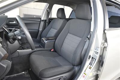 2015 Toyota Camry LE 86K LOW MILES FRESH TRADE IN NICE   - Photo 32 - Stafford, TX 77477