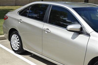 2015 Toyota Camry LE 86K LOW MILES FRESH TRADE IN NICE   - Photo 8 - Stafford, TX 77477