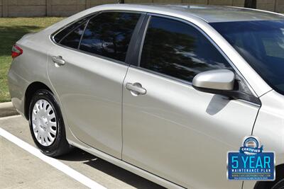 2015 Toyota Camry LE 86K LOW MILES FRESH TRADE IN NICE   - Photo 8 - Stafford, TX 77477