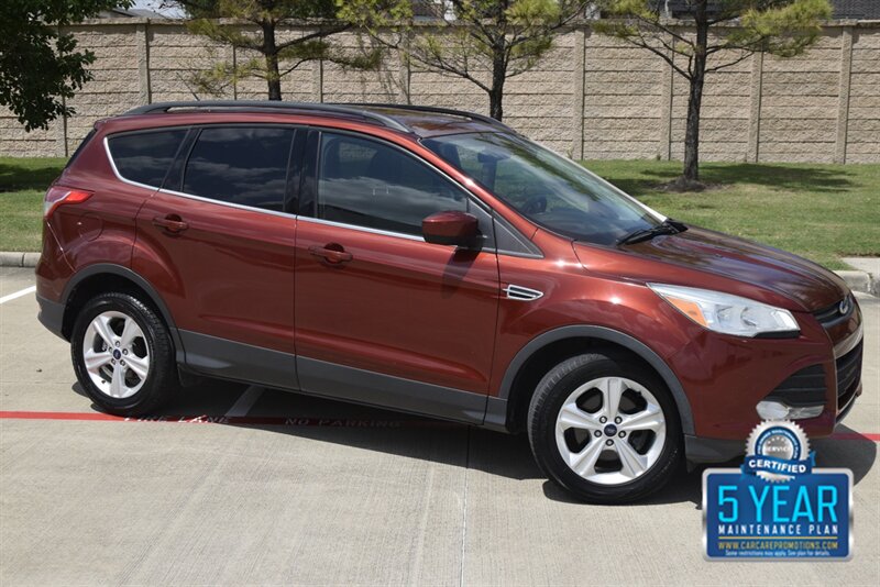 2016 Ford Escape SE 83K LOW MILES NEW CAR TRADE IN CLEAN  