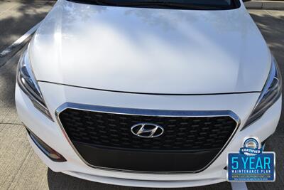 2017 Hyundai Sonata Hybrid SE   - Photo 10 - Stafford, TX 77477