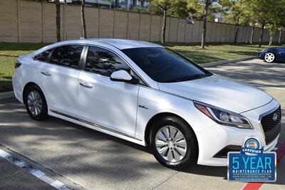 2017 Hyundai Sonata Hybrid SE   - Photo 6 - Stafford, TX 77477