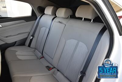2017 Hyundai Sonata Hybrid SE   - Photo 28 - Stafford, TX 77477