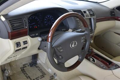 2011 Lexus LS 460 L NAV BK/CAM HTD/COOLED STS NEW TRADE IN CLEAN   - Photo 28 - Stafford, TX 77477