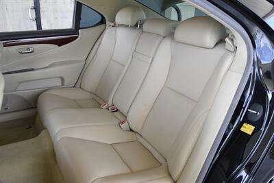 2011 Lexus LS 460 L NAV BK/CAM HTD/COOLED STS NEW TRADE IN CLEAN   - Photo 38 - Stafford, TX 77477