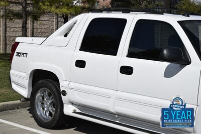 2004 Chevrolet Avalanche SOUTHERN COMFORT PKG 62K LOW MILES LOADED CLEAN   - Photo 8 - Stafford, TX 77477