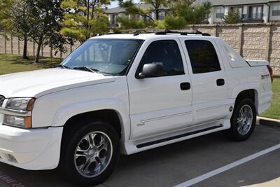 2004 Chevrolet Avalanche SOUTHERN COMFORT PKG 62K LOW MILES LOADED CLEAN   - Photo 7 - Stafford, TX 77477