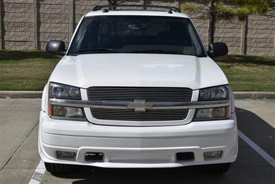 2004 Chevrolet Avalanche SOUTHERN COMFORT PKG 62K LOW MILES LOADED CLEAN   - Photo 2 - Stafford, TX 77477