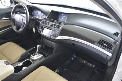 2015 Honda Crosstour EX-L   - Photo 41 - Stafford, TX 77477