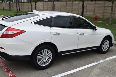 2015 Honda Crosstour EX-L   - Photo 2 - Stafford, TX 77477