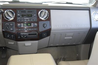 2008 Ford F-250 Super Duty Lariat Lariat 4dr Crew Cab   - Photo 33 - Stafford, TX 77477