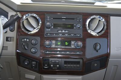 2008 Ford F-250 Super Duty Lariat Lariat 4dr Crew Cab   - Photo 34 - Stafford, TX 77477