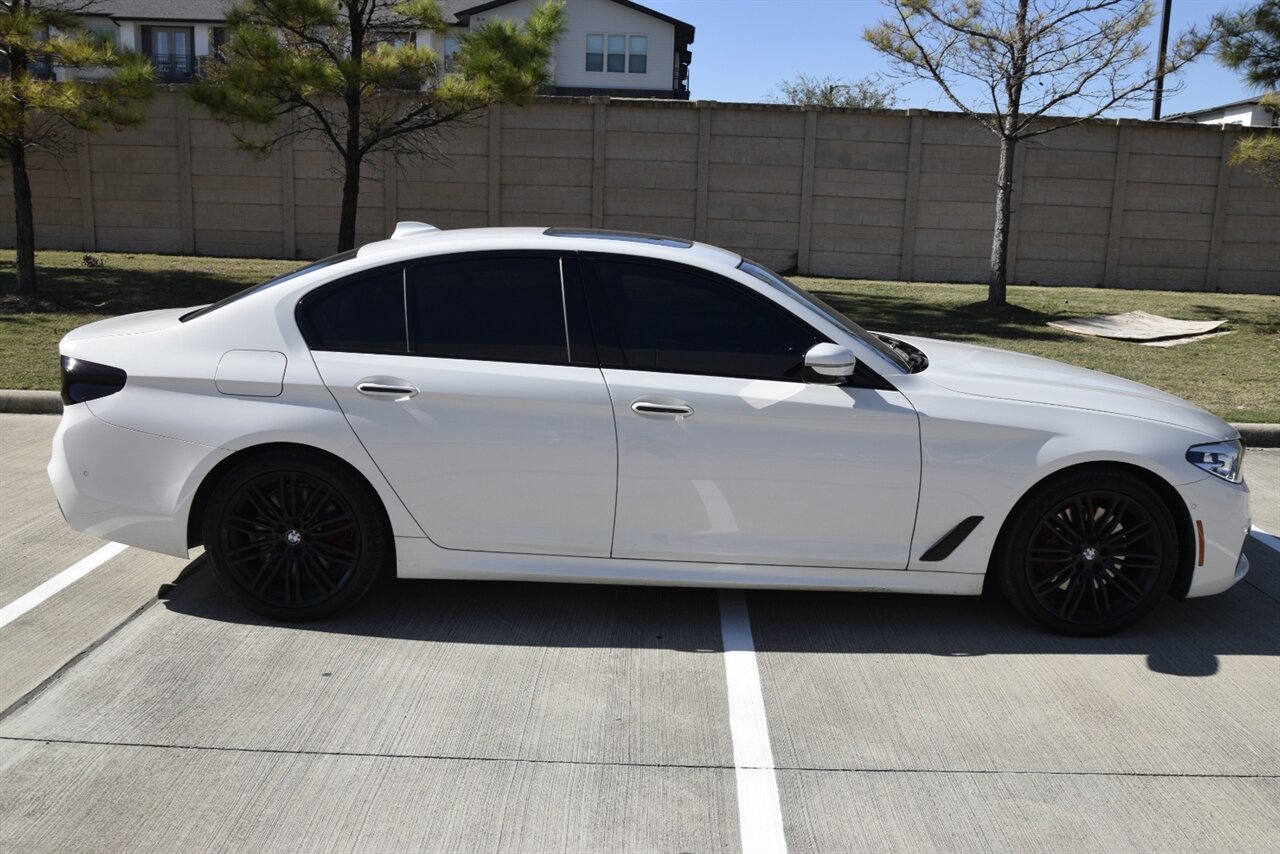 2018 BMW 5 Series 540i photo 14