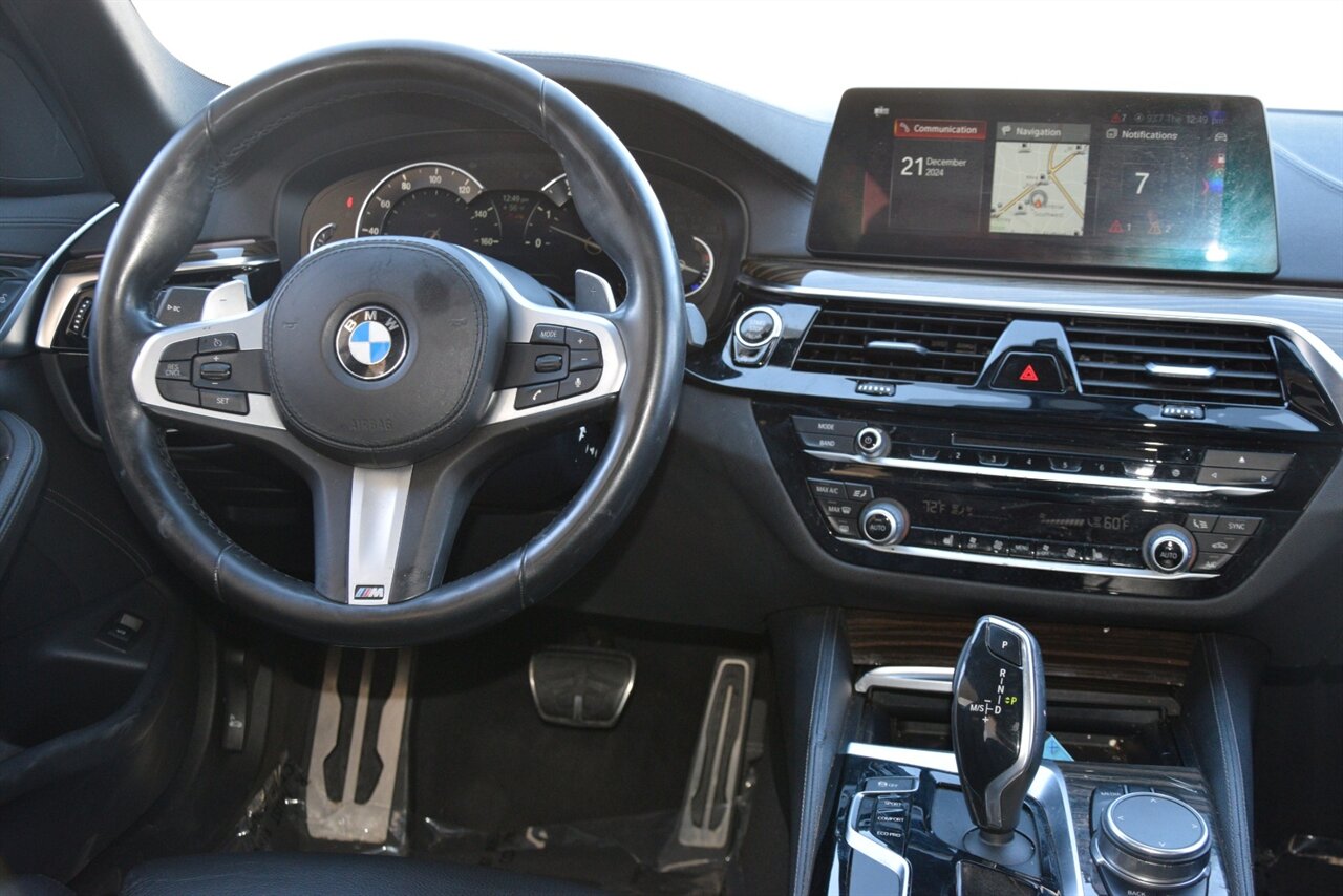 2018 BMW 5 Series 540i photo 27