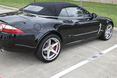 2007 Jaguar XKR CONVERTIBLE TRIPLE BLK HWY MILES NEW CAR TRADE IN   - Photo 17 - Stafford, TX 77477