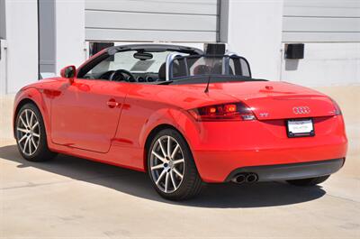 2010 Audi TT 2.0T QUATTRP PREMIUM PLUS CONVERTIBLE FRESH TRADE   - Photo 17 - Stafford, TX 77477