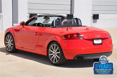 2010 Audi TT 2.0T QUATTRP PREMIUM PLUS CONVERTIBLE FRESH TRADE   - Photo 17 - Stafford, TX 77477