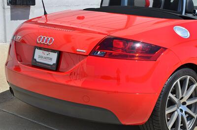 2010 Audi TT 2.0T QUATTRP PREMIUM PLUS CONVERTIBLE FRESH TRADE   - Photo 23 - Stafford, TX 77477