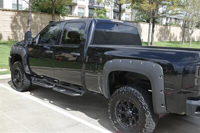 2012 Chevrolet Silverado 2500 LTZ CREW DURAMAX DIESEL 4X4 LIFTED TX TRUCK NICE   - Photo 15 - Stafford, TX 77477