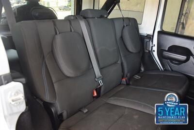 2023 Jeep Wrangler Rubicon 4xe   - Photo 39 - Stafford, TX 77477
