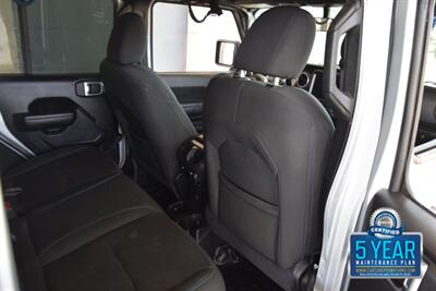 2023 Jeep Wrangler Rubicon 4xe   - Photo 35 - Stafford, TX 77477