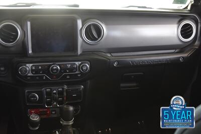 2023 Jeep Wrangler Rubicon 4xe   - Photo 25 - Stafford, TX 77477