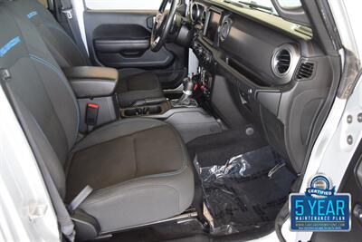 2023 Jeep Wrangler Rubicon 4xe   - Photo 31 - Stafford, TX 77477