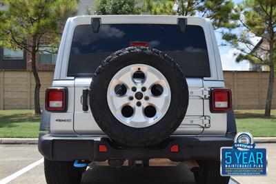 2023 Jeep Wrangler Rubicon 4xe   - Photo 20 - Stafford, TX 77477