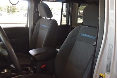 2023 Jeep Wrangler Rubicon 4xe   - Photo 32 - Stafford, TX 77477