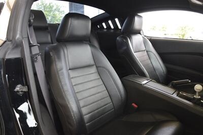 2014 Ford Mustang GT PREMIUM 6SPD MANUAL LTHR PREM WHLS FRESH TRADE   - Photo 30 - Stafford, TX 77477