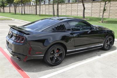2014 Ford Mustang GT PREMIUM 6SPD MANUAL LTHR PREM WHLS FRESH TRADE   - Photo 14 - Stafford, TX 77477
