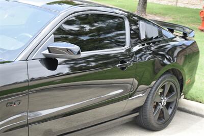 2014 Ford Mustang GT PREMIUM 6SPD MANUAL LTHR PREM WHLS FRESH TRADE   - Photo 9 - Stafford, TX 77477
