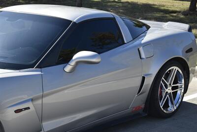 2007 Chevrolet Corvette Z06 6SPD CUSTOM EXHAUST NEW CAR TRADE CLEAN   - Photo 9 - Stafford, TX 77477