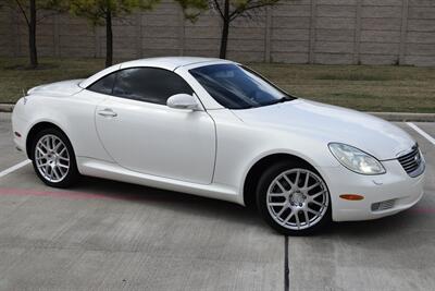 2005 Lexus SC 430 CONVERTIBLE NAV HTD STS HWY MILES CLEAN   - Photo 2 - Stafford, TX 77477